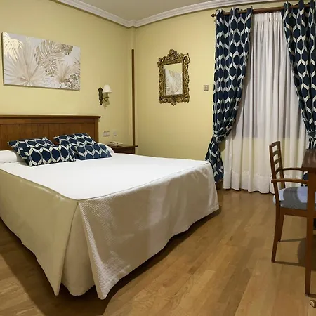 Szálloda Casona De La Reyna 3*